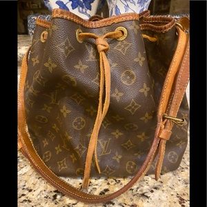 Louis Vuitton Authentic Vintage Petit Noe